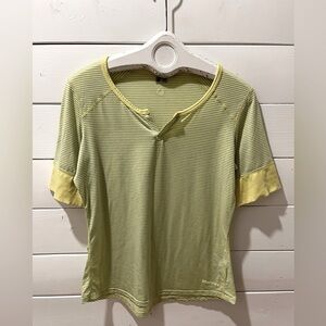 Marmot Yellow Striped Performance Top – Size L💛